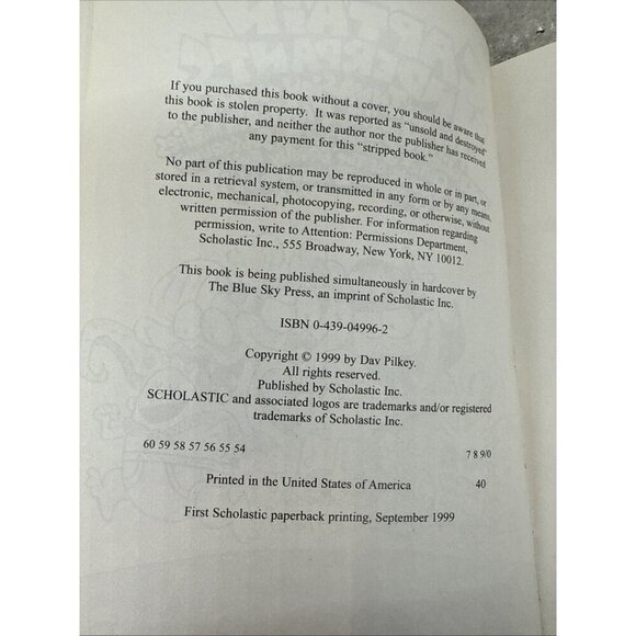 Captain Underpants paperback book. Lot of 4 various. Pre-owned. - Picture 4 of 11